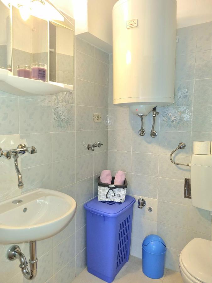 Apartment Sanja Pazin Eksteriør bilde